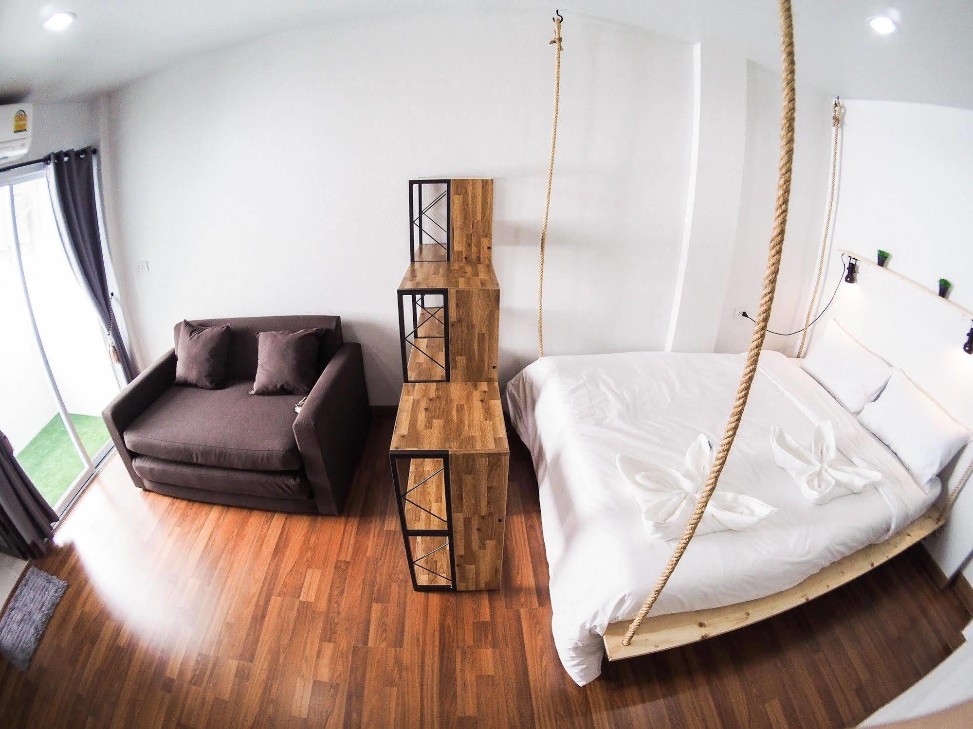The Better Hostel Чиангмай Екстериор снимка