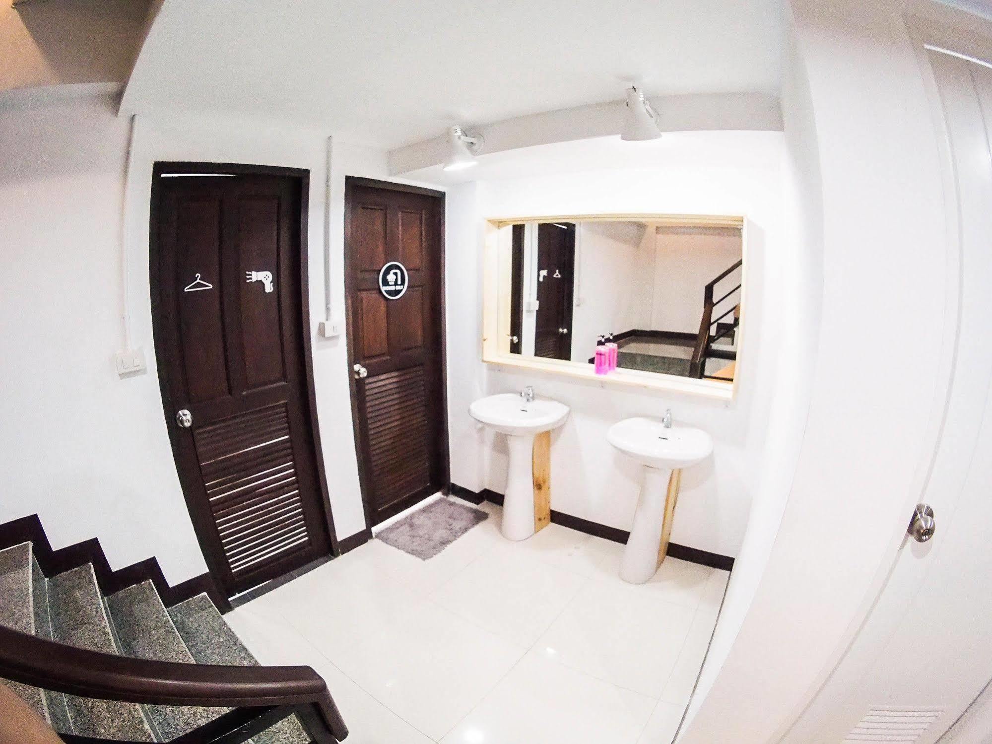 The Better Hostel Чиангмай Екстериор снимка