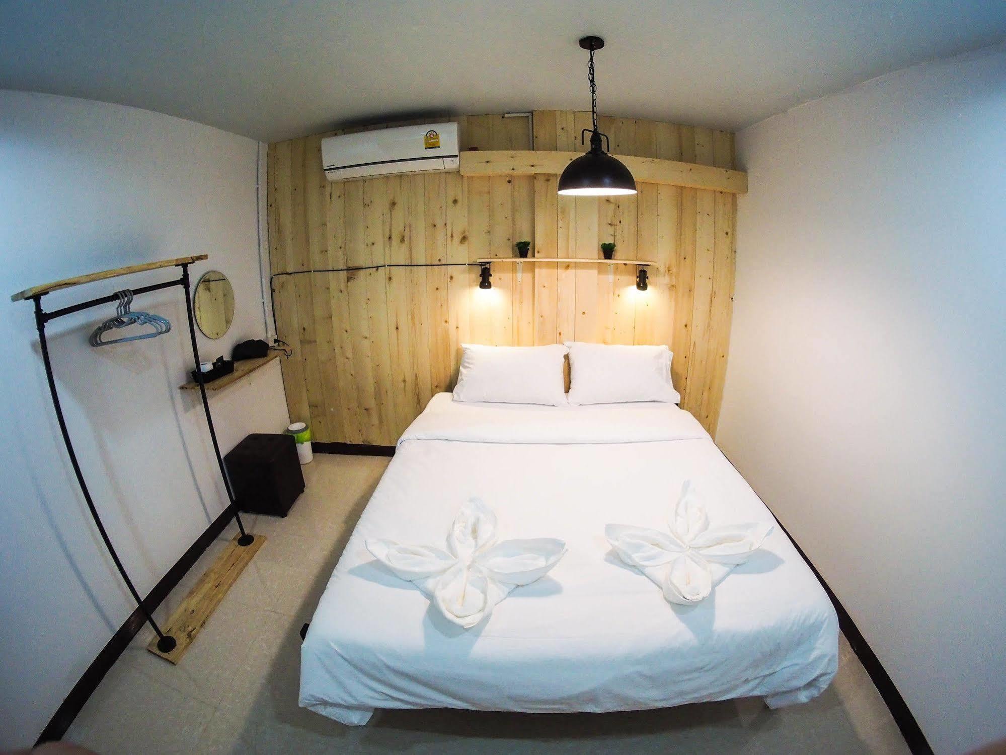 The Better Hostel Чиангмай Екстериор снимка